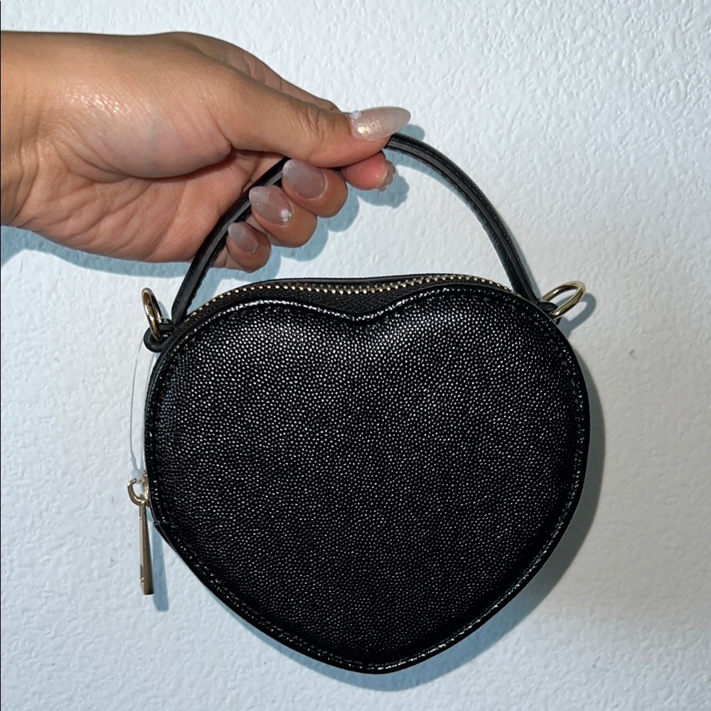 Black Heart-Shaped Women's Bag
